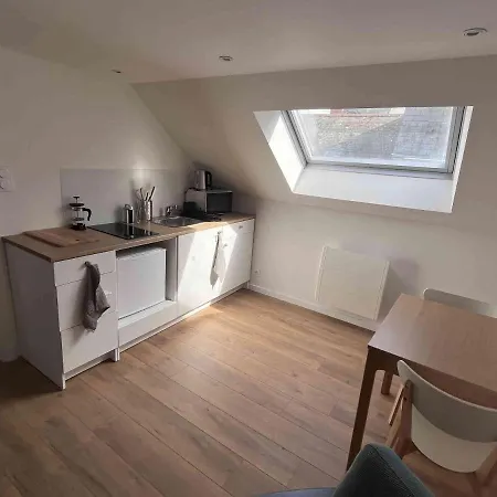 Studio Crimee Pour Deux Personnes Apartment *